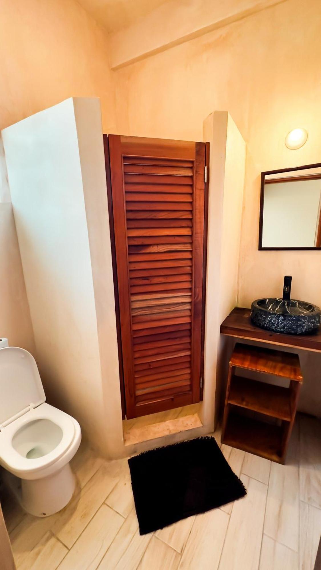 Balu Hotel 女人岛 外观 照片